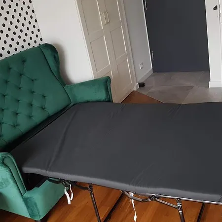 Przy Metro Apartmán Varšava